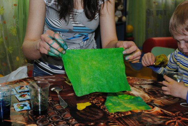 краски для ткани красим платочки